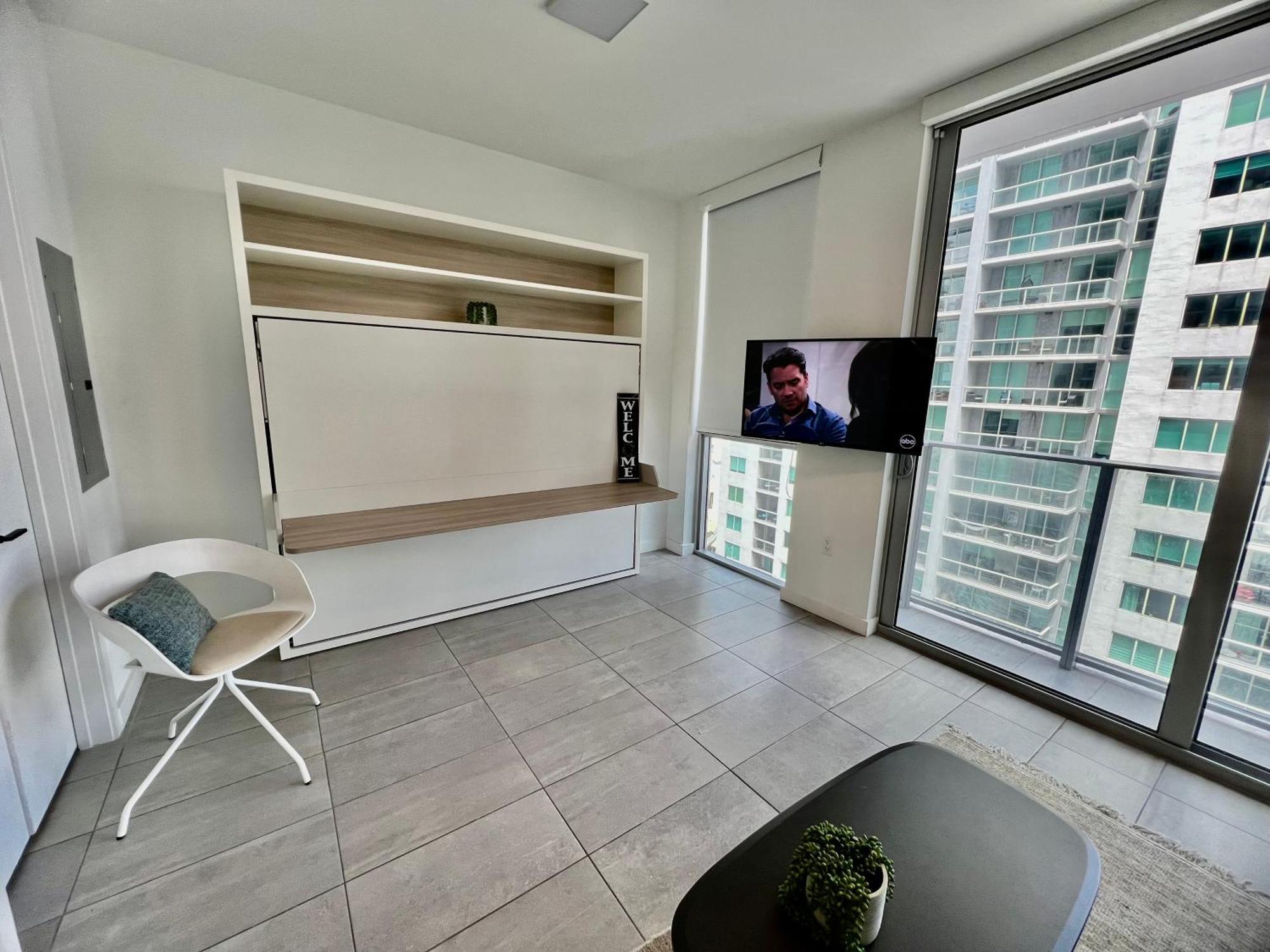 Apartamento Spacious Studio In The Heart Of Downtown Miami Exterior foto